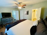 "Beach Break" less than 10 minutes from Lake Texoma and Choctaw Casino - 3-Star