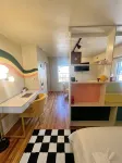 Downtown Vintage Studio W Backyard & Grill••WALK to Downtown, CC, Parks & Venues - Apartments