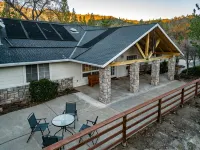 Scenic Mountain Views w/ Game Room, Pool & Hottubs - 4-Star