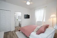 Brand new 4 bedroom with 2  master suites and pool, steps to the beach. - Bungalows