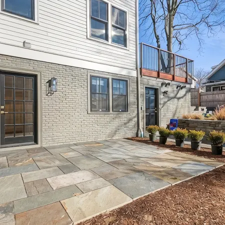 Union Square Beauty 2 bed/2 bath w/ Private Patio