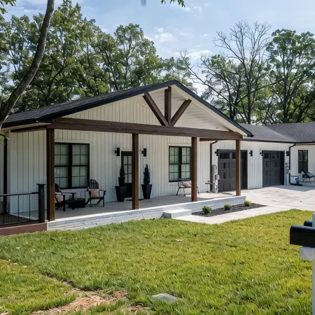 Captains Quarters- located within walking distance to local marina
