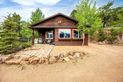 Breathtaking View of Pikes Peak! - 4-Star