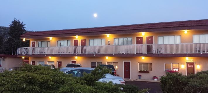 Swiss Sunset Inn Hotels in Penticton