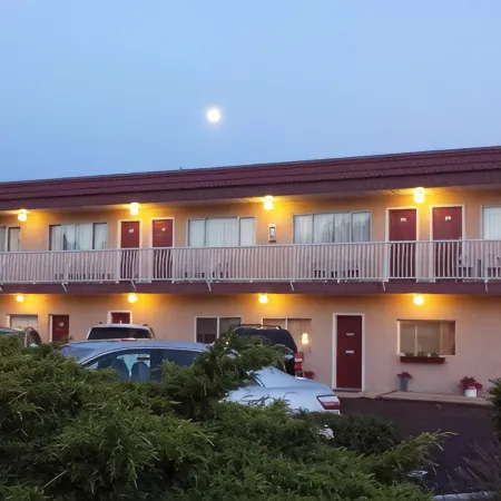 Swiss Sunset Inn
