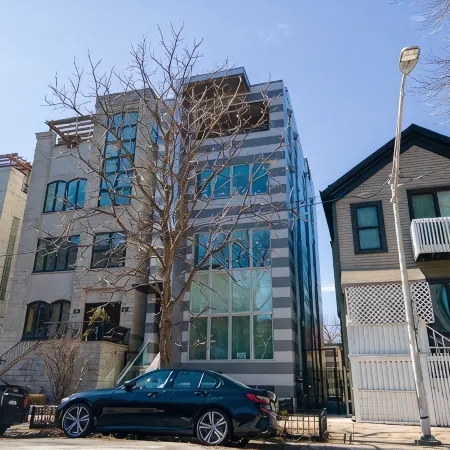 Luxury House in the heart of Old Town with Parking