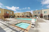 Luxury Entrada Townhome near downtown, Arches Nat’l Park, townie bikes included! - بيت ضيافة