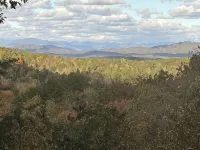 Private, 5 Star Mtn. Home. Amazing LR Views, Hot Tub, 2 Decks, & Game Room! - 4つ星