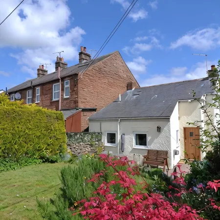 Dunkeld Cottage - ideal for touring the Lake District National Park! WiFi.