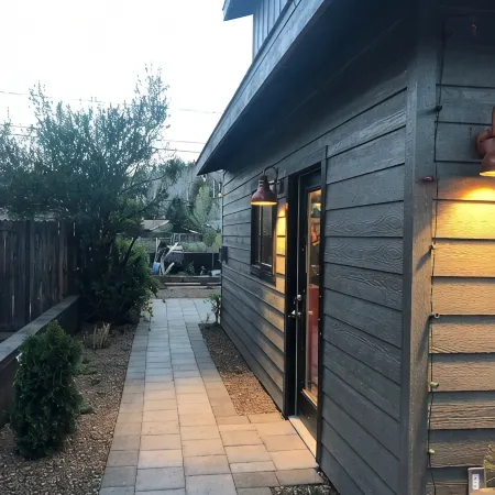 The Peakview- with private hot tub!