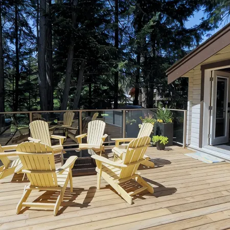 OCEAN FRONT/BEACH access, RENOVATED House Private Lot, PET Friendly, Short Term