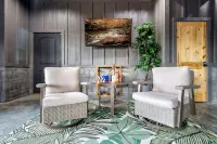 Huge Pool Cabin with Spectacular Views - Last Minute Discounts! - مسبح خاص