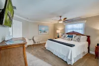 ☀Palm Breeze ☀ 1mi to Beach ☀ Heated Pool ☀ Custom Kitchen ☀ - 4つ星