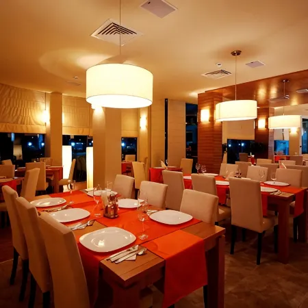 Aparthotel Marina Holiday Club - All Inclusive & Free Parking