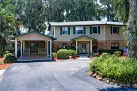 Windy Point Estate - On Lake Istokpoga-5bdr. 5 1/2bath 7 beds. Amazing grounds - Pools