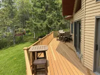 Lake home with UTV/Snow trails located at mailbox. - Chalets