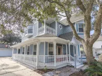 Quiet Cottage; Close to Beach, Pool & Shopping - 2-Star