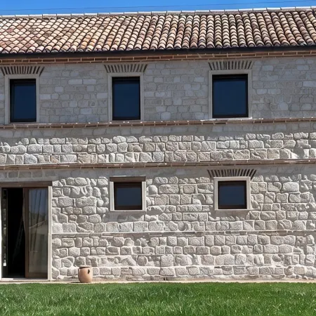 Pietra Museum Suites Sirolo