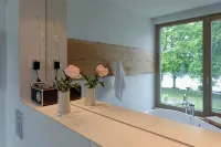 House on the Havelbogen directly on the water with canoe and jetty, terrace apartment - Apartments