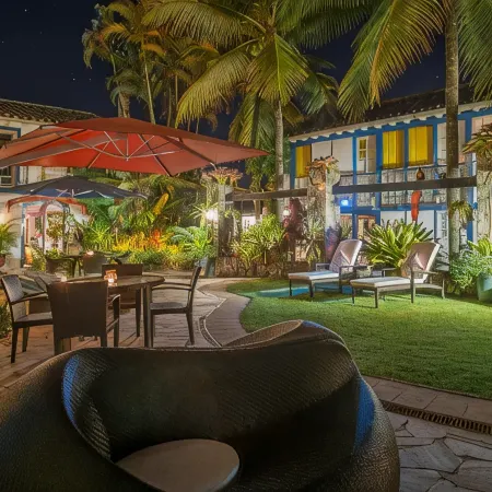 Sandi Hotel