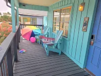 Upper Deck Hotel and Bar - Adults Only - spa