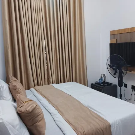 De Generals Hotel