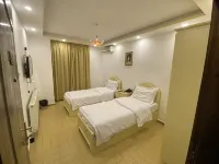 Irbid Plaza Hotel - parking