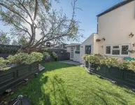 4 Bed Beach House|Pool table&Parking - By Tempstay - 2 Sao