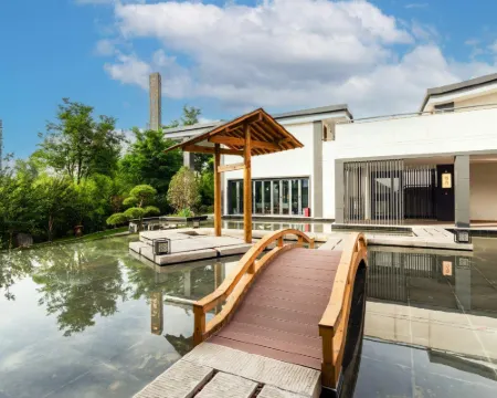 Fu Lai Hua Kai Homestay in Fu Cha Town Hotel di Jingyang