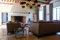 Ferme du Château Hôtels à : Fère-en-Tardenois