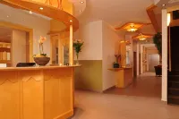 Hotel Tauernstern Hotels in Heiligenblut