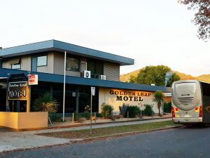 Golden Leaf Motel