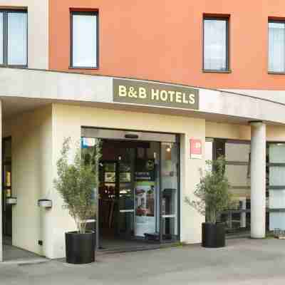 B&B HOTEL Vélizy Est Hotel Exterior