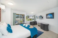 Waterfront Apartments Whitianga