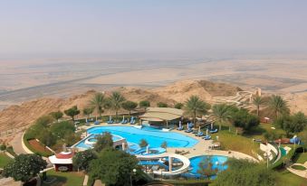 Oryx Grand Jebel Hafeet Hotel