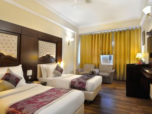 Hotel Solitaire, Chandigarh