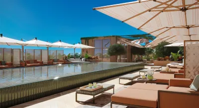 The Ray Hotel Delray Beach, Curio Collection by Hilton Hôtels à : Delray Beach