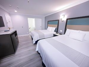 Travelodge Inn & Suites by Wyndham West Covina