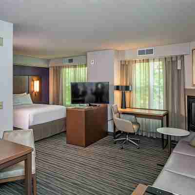 Residence Inn Anchorage Midtown Rooms