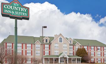 Country Inn & Suites by Radisson, Birch Run-Frankenmuth, MI