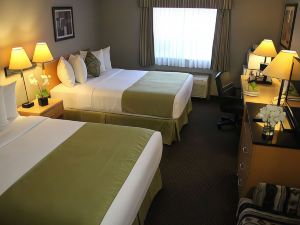 Travelodge by Wyndham Fort McMurray