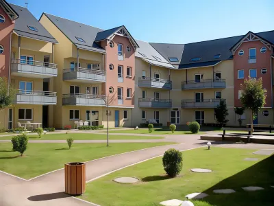 Adonis Grandcamp - Résidence les Isles de Sola Hotel di Saint-Marcouf