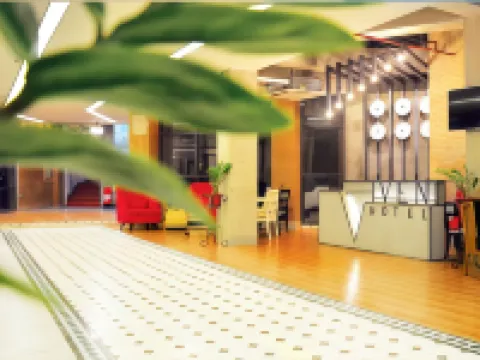 ビィヴェン ホテル ラワグのホテル