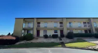 Motel 6 Stockbridge, GA - Hwy 138 W فنادق في ستوكبريدج