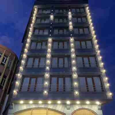 Cartier Luxury Otel Hotel Exterior