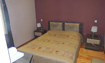 Guest House Chirina