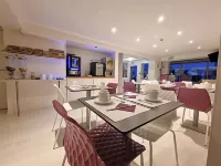 Cit'Hotel les Atlantes Hotels in L'eguille