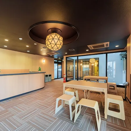 11Capsules (E JOY INN East Nipoori Branch ) Отели рядом с достопримечательностью «Бункё (специальный район)»