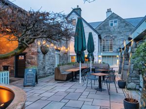 The Bull and Townhouse - Beaumaris