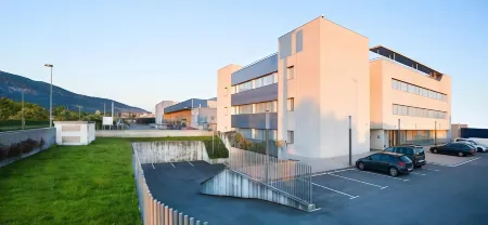 Azz Pamplona Norte Отели в г. Куэнка де Памплона - Памплона